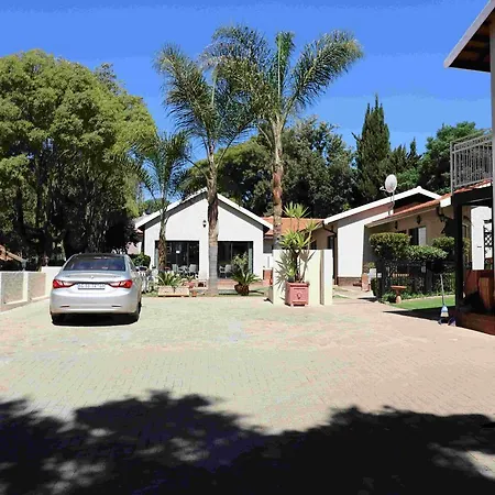 Acacia Grove Guest House-2