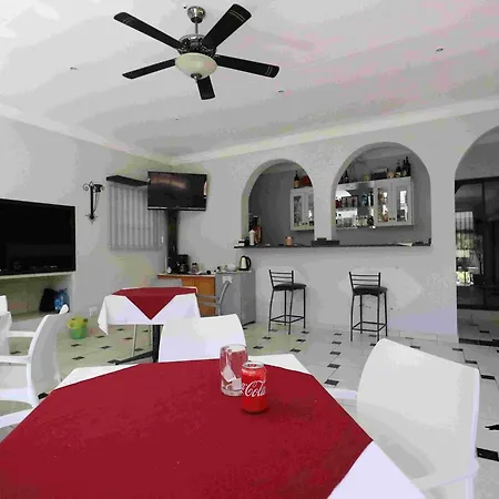 Acacia Grove Guest House-3